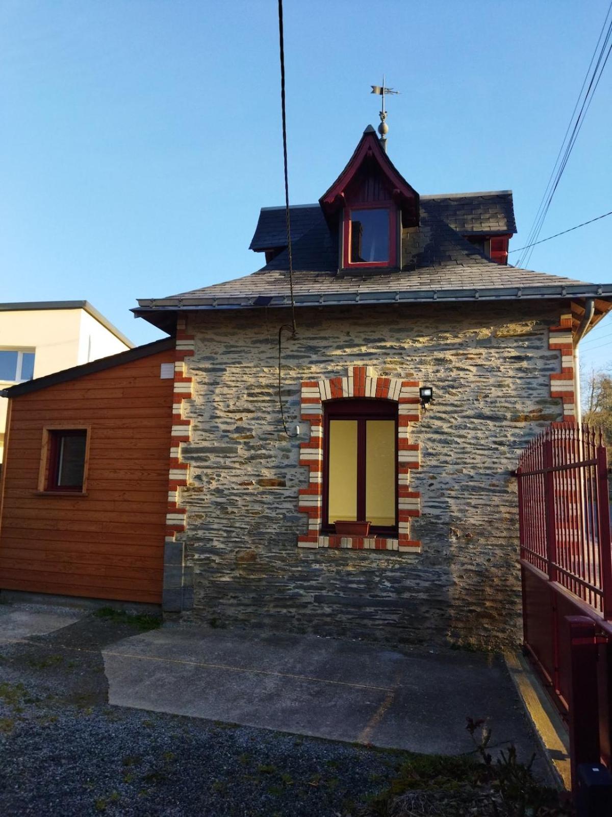 Le Kiosque De La Villa Des Roses Charmant Et Atypique Nozay  Екстериор снимка